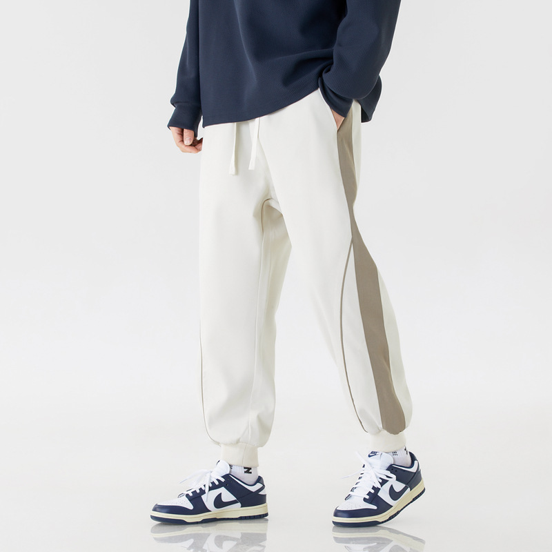 Pantalones de jogging de movimiento paralelo