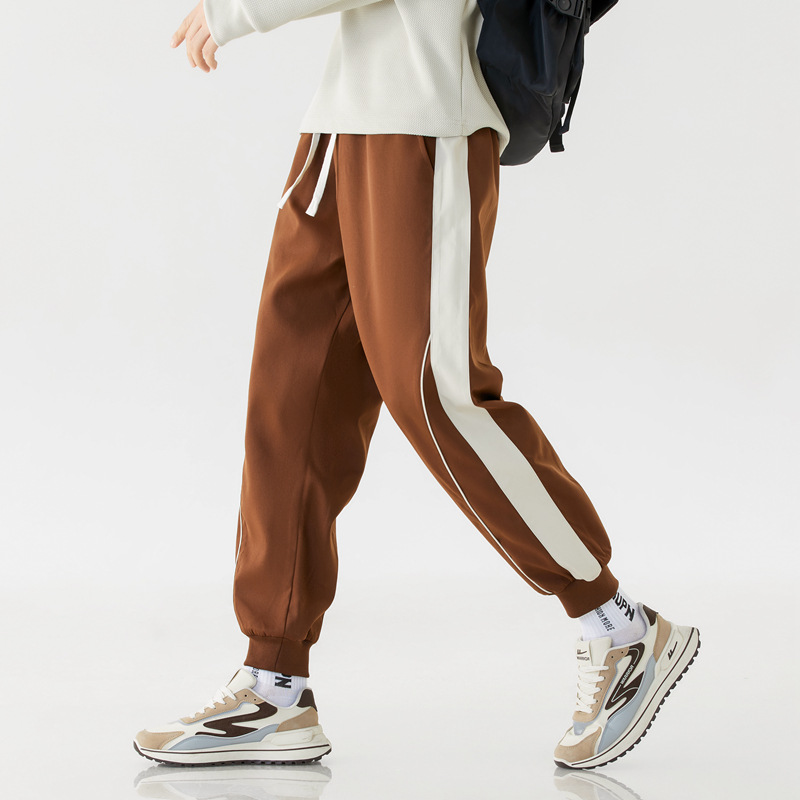 Pantalones de jogging de movimiento paralelo