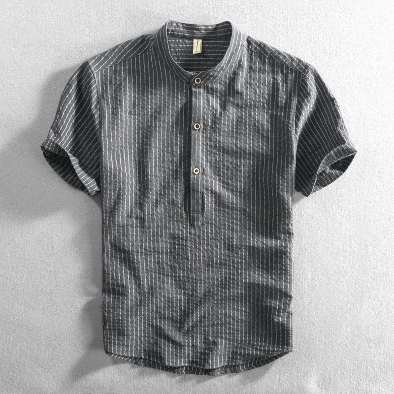 Camisa de raya diplomática de Lee Harper