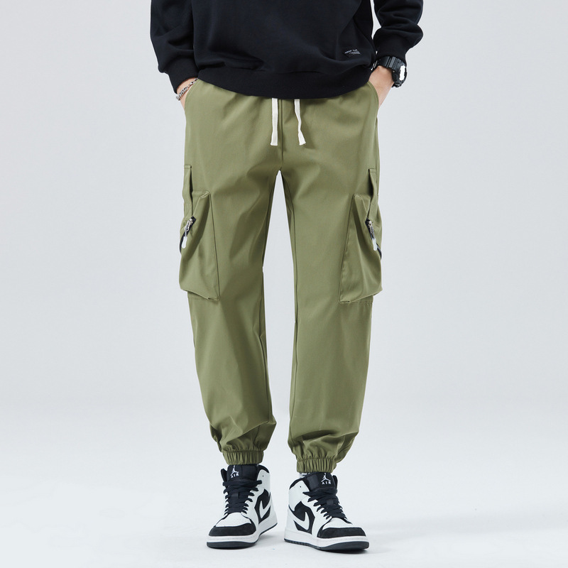 Pantalones deportivos cargo Adriano